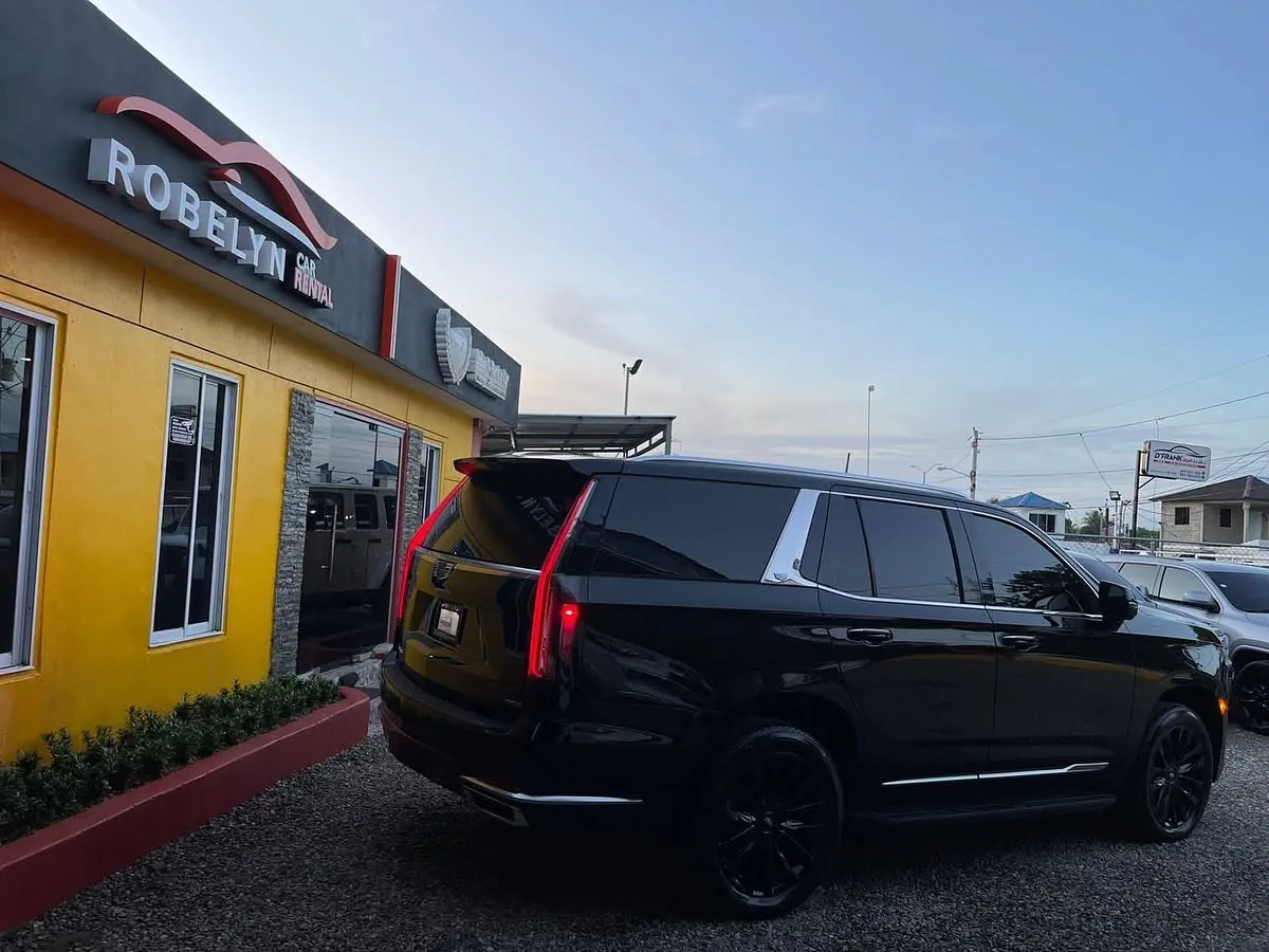 Cadillac Escalade 2021-2024 — Foto 6 de 14