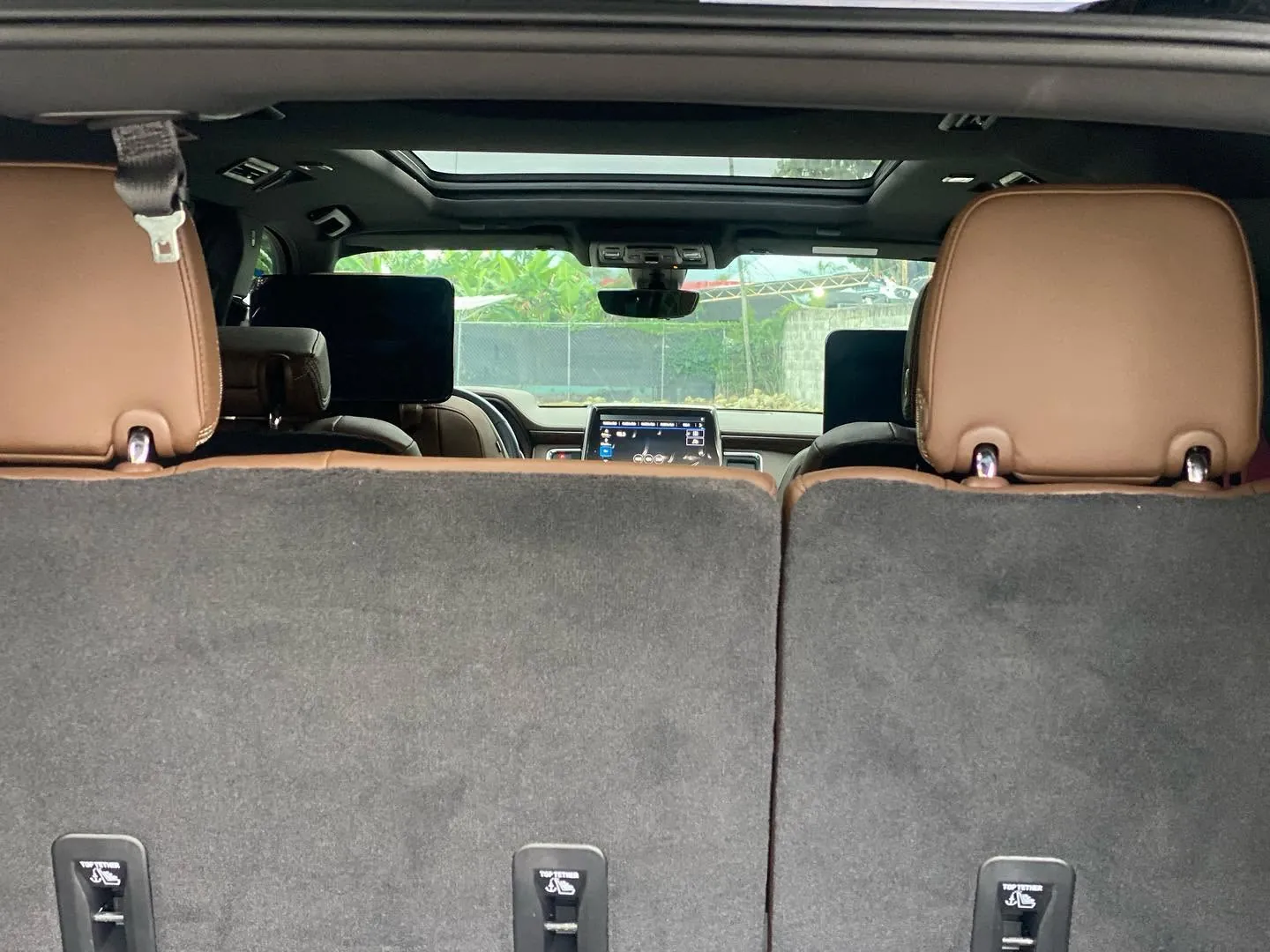 Chevrolet Tahoe High Country 2022-2024 — Foto 6 de 8