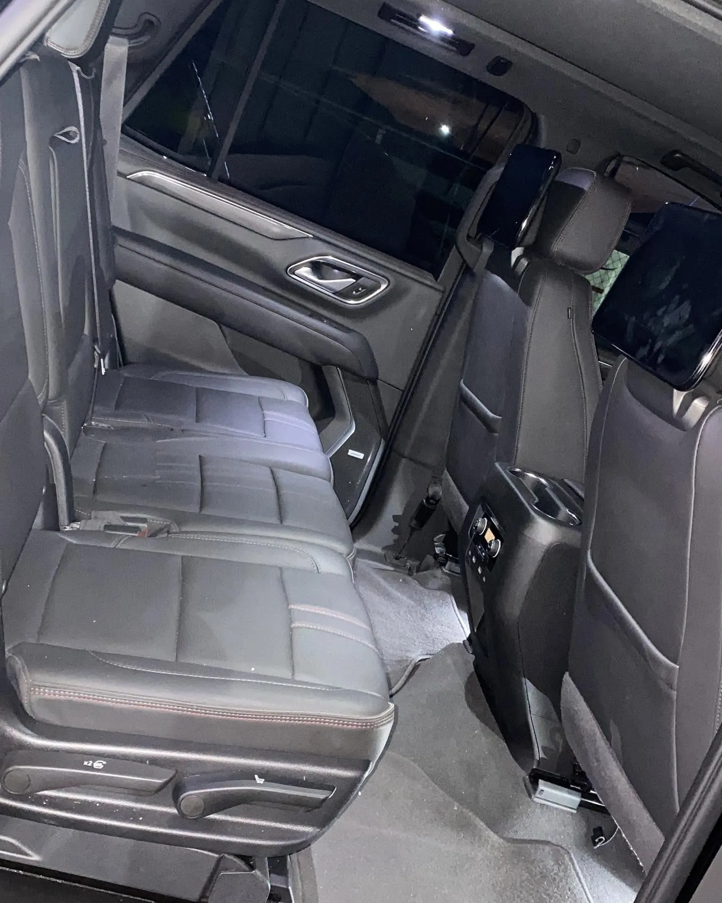 Chevrolet Tahoe RST 2022-2024 — Foto 7 de 7