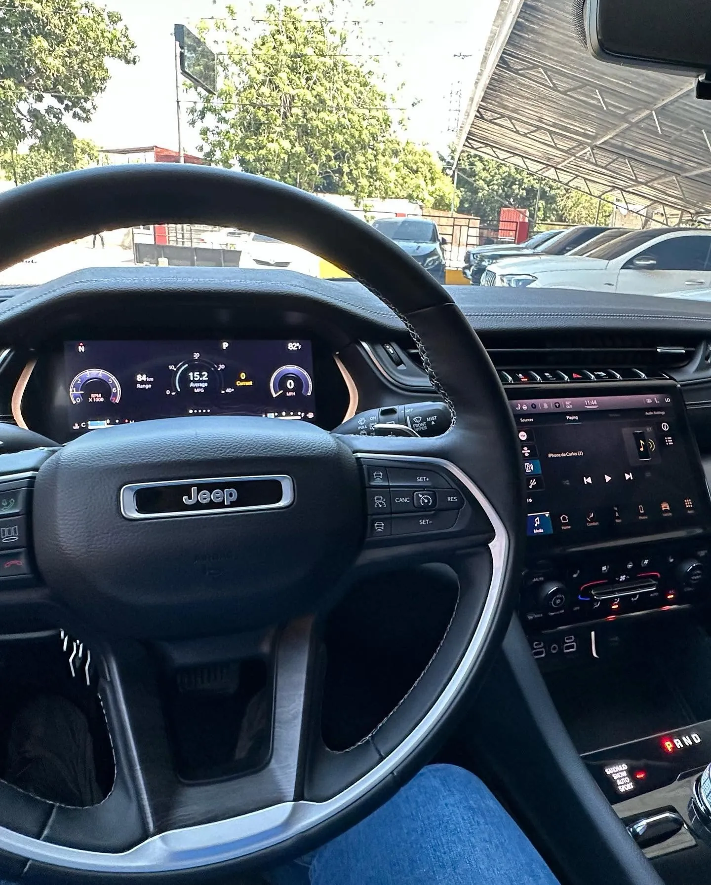Jeep Grand Cherokee L Overland 2021-2023 — Foto 8 de 8