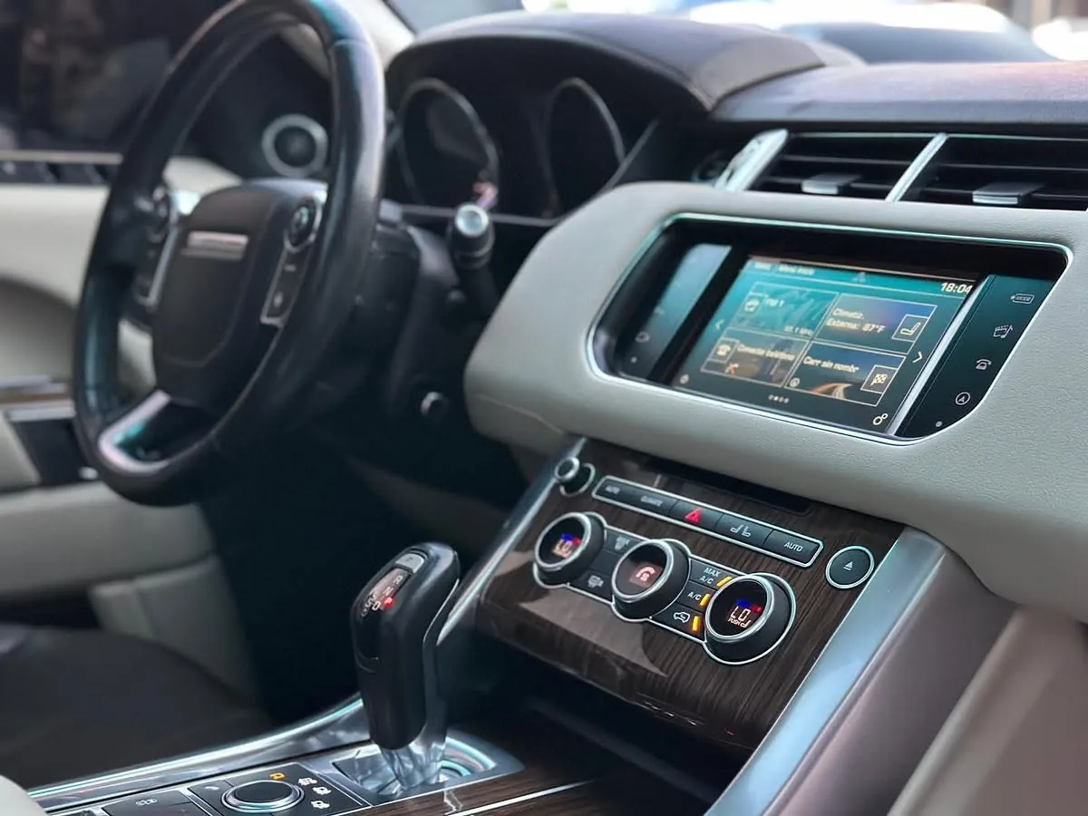 Land Rover Range Rover Sport Supercharged 2019-2021 — Foto 8 de 8
