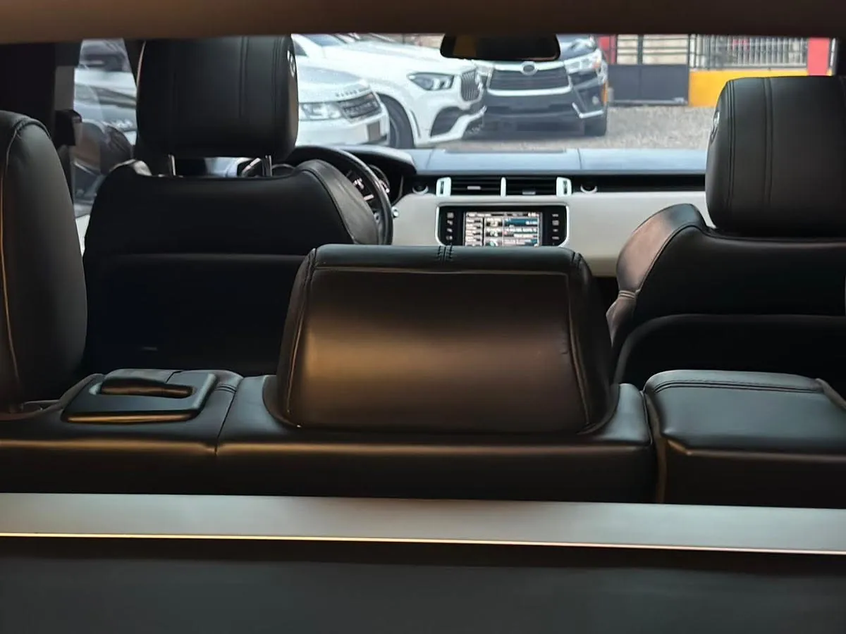 Land Rover Range Rover Sport 2014-2017 — Foto 4 de 12
