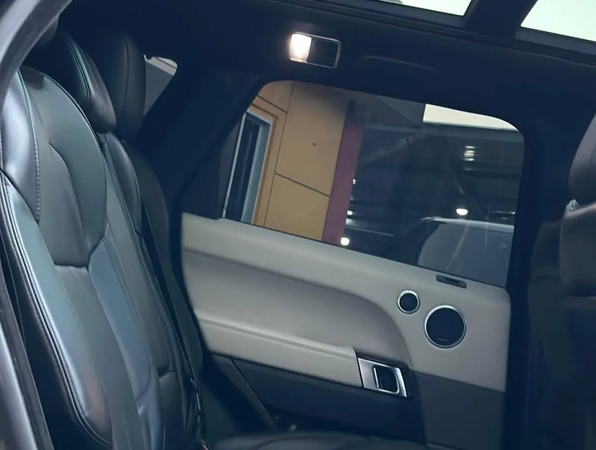 Land Rover Range Rover Sport 2014-2017 — Foto 7 de 12