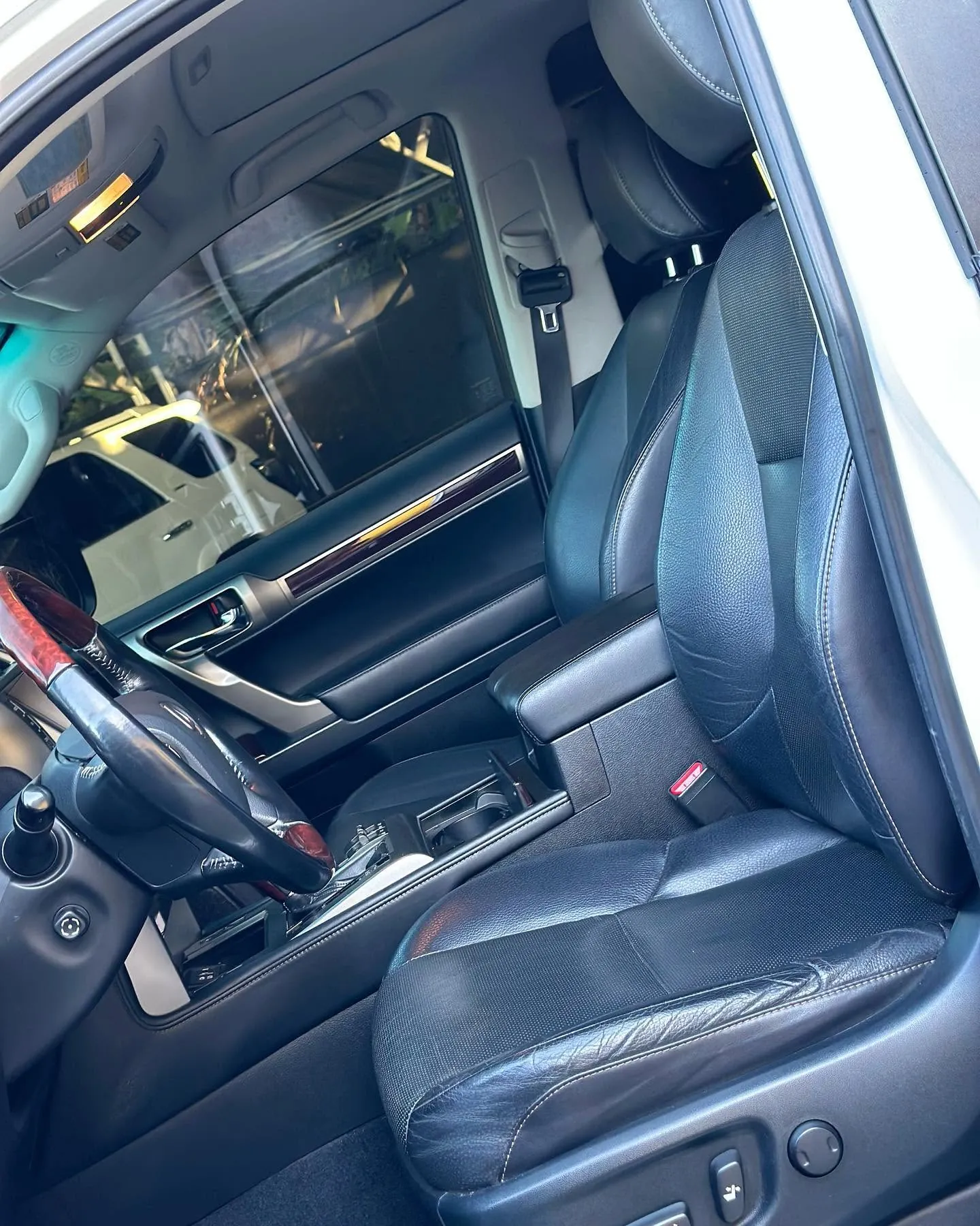 Lexus GX 460 2018-2020 — Foto 7 de 8