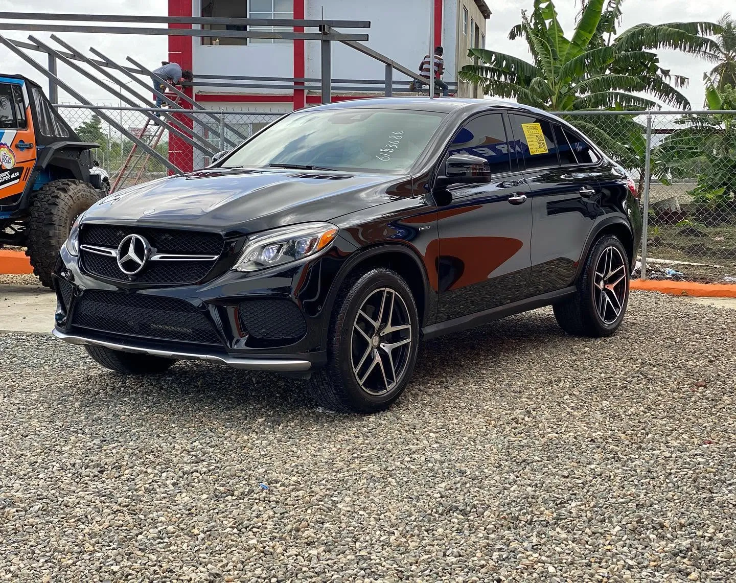 Mercedes-Benz GLE 43 AMG Coupé 2017-2019 — Foto 2 de 2