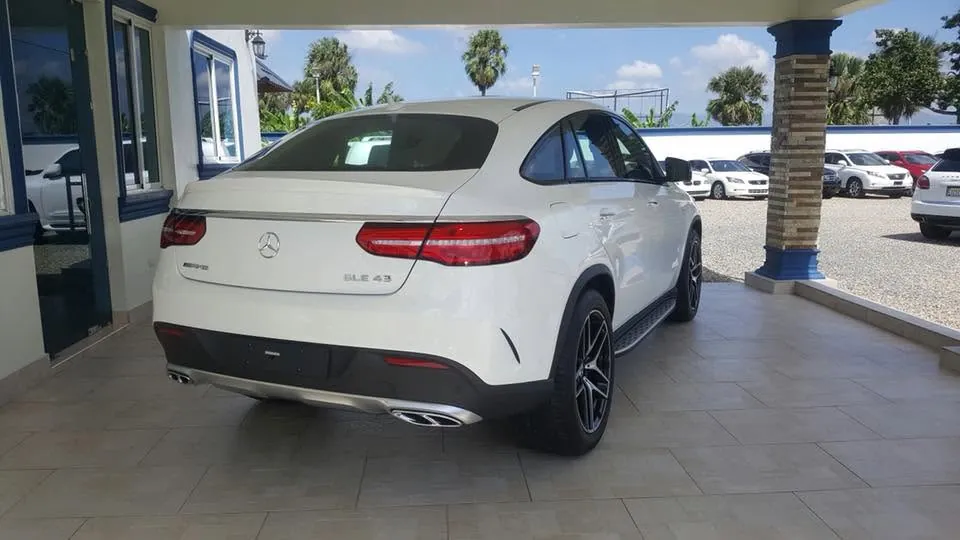 Mercedes-Benz GLE 43 AMG Coupé 2017-2019 — Foto 9 de 31