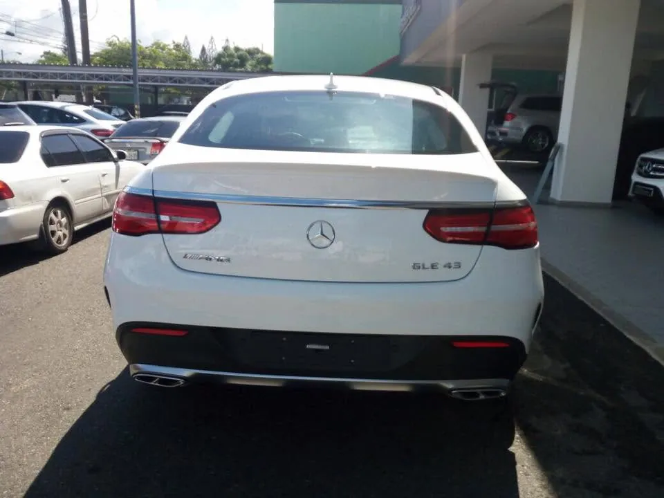 Mercedes-Benz GLE 43 AMG Coupé 2017-2019 — Foto 22 de 31