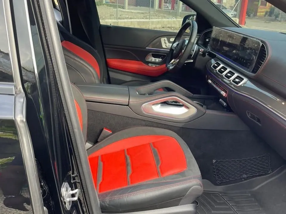 Mercedes-Benz GLE 53 AMG 2024-2025 — Foto 3 de 7