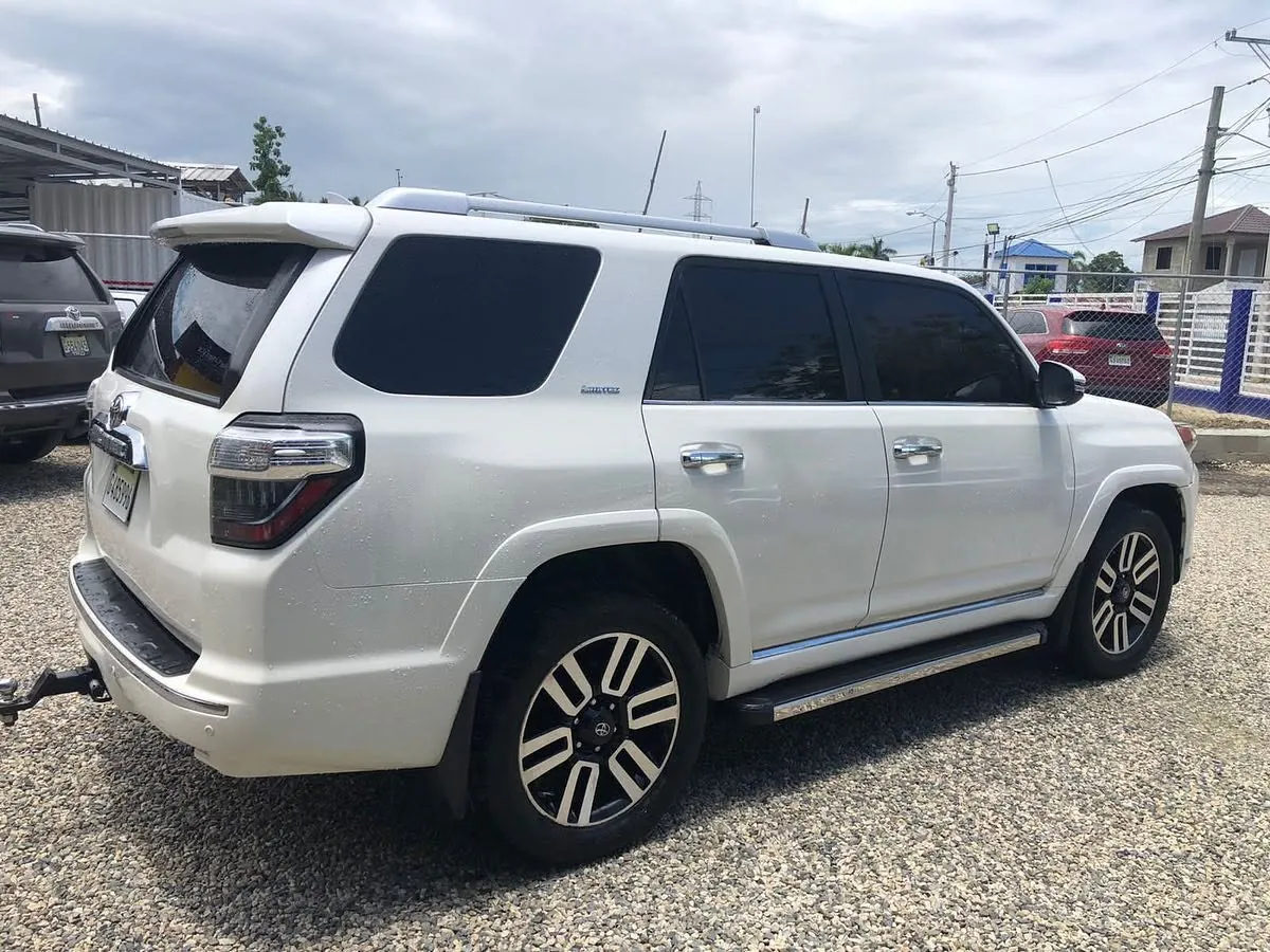 Toyota 4Runner 2014-2017 — Foto 2 de 7