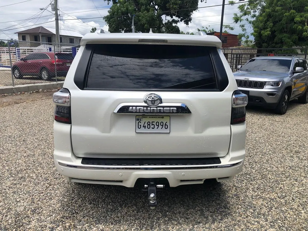 Toyota 4Runner 2014-2017 — Foto 3 de 7
