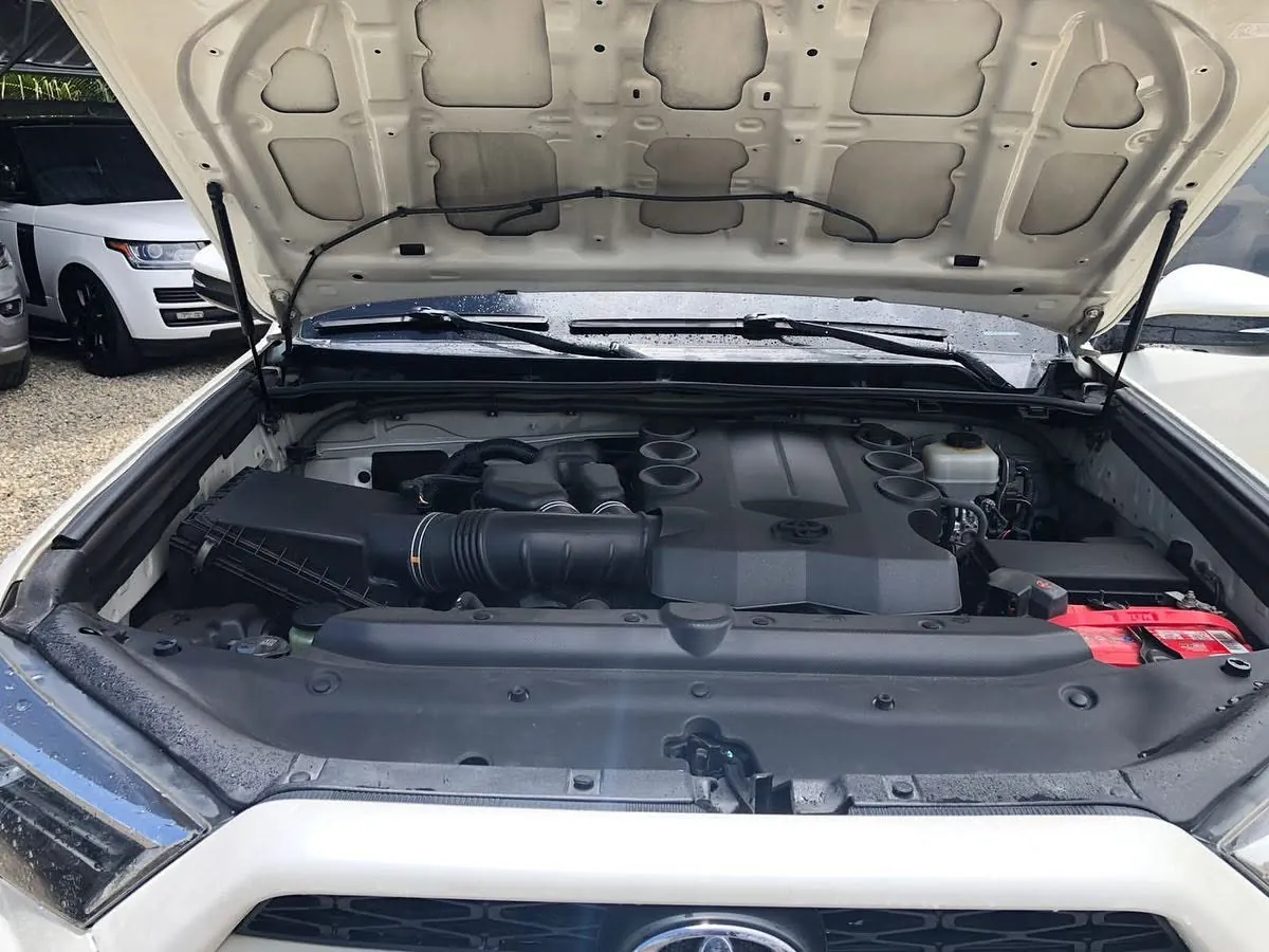 Toyota 4Runner 2014-2017 — Foto 5 de 7