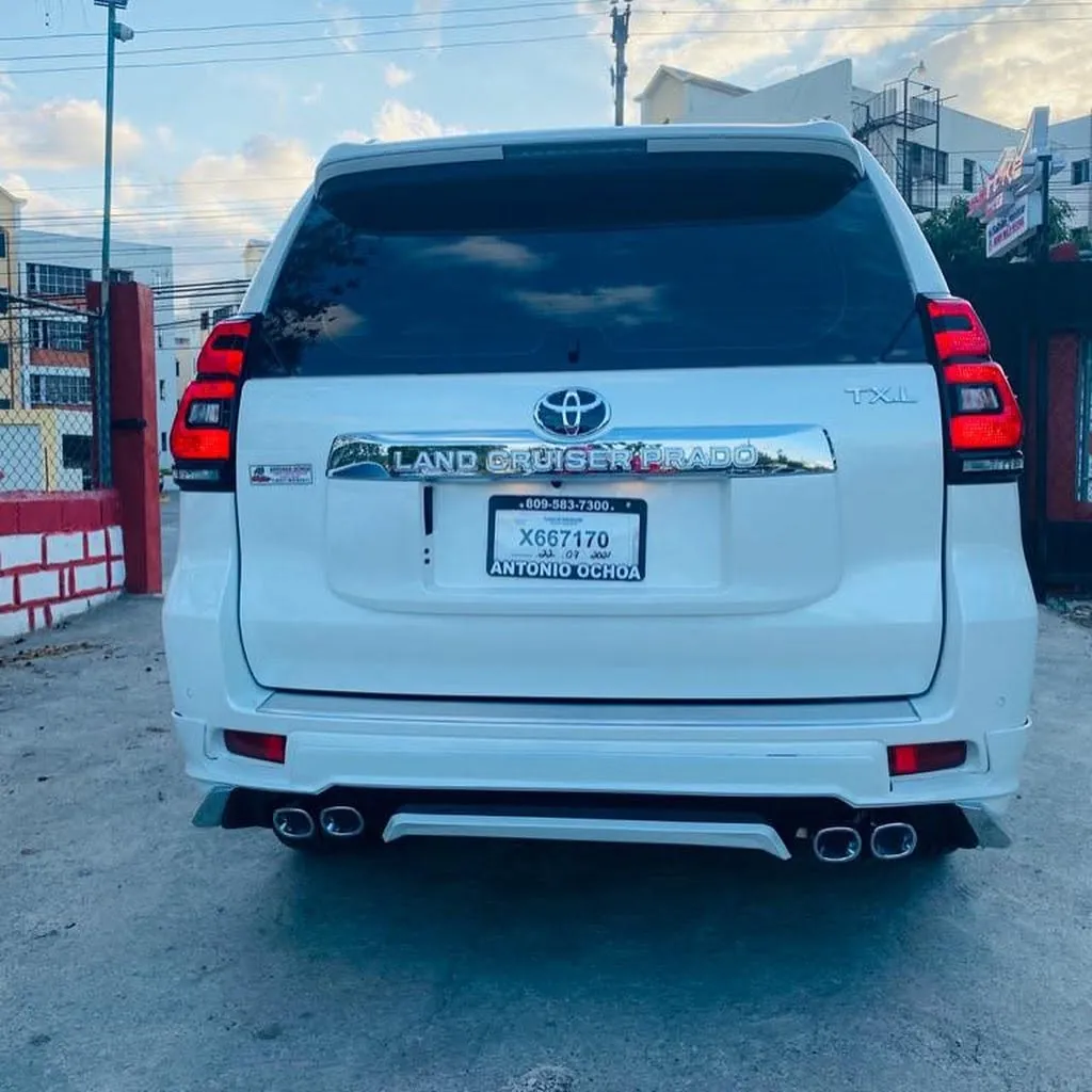 Toyota Land Cruiser Prado 2024 — Foto 4 de 5